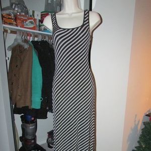 CACHE BLACK & WHITE STRIPED SLEVELESS DRESS